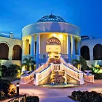 Carina Bay Boutique All-Inclusive Resort & Casino