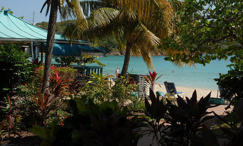 Island Beachcomber Hotel 2*