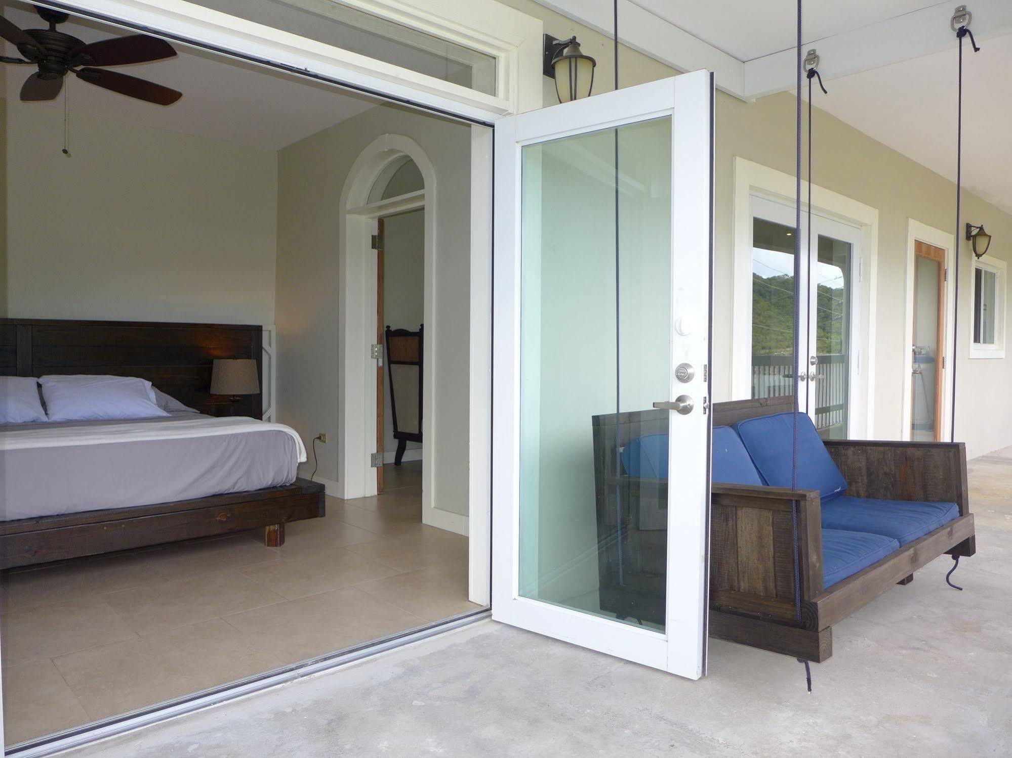 Two Sandals - A Boutique Hotel