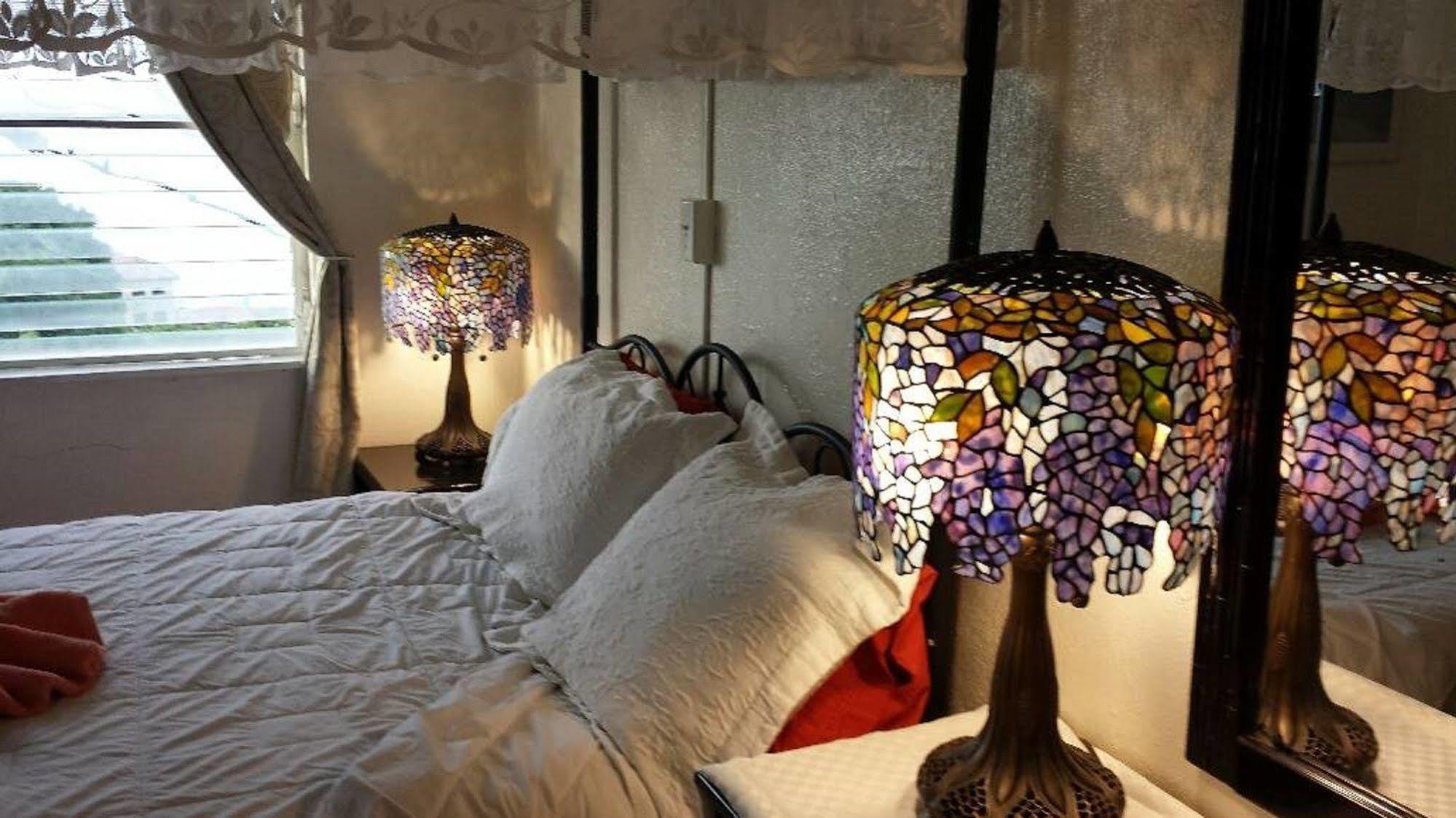 Hillcrest Bed & Breakfast Cruz Bay