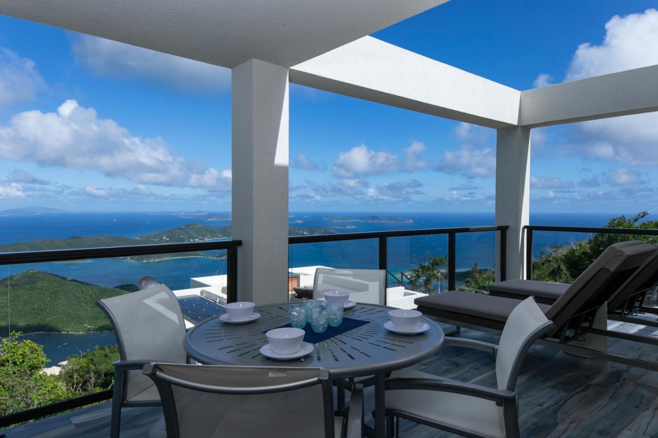 Calichi At Picture Point Guest house Saint John Island
