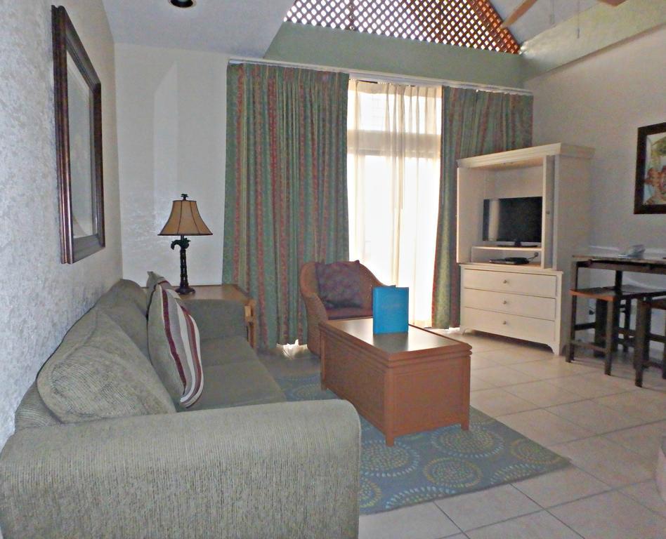 Aparthotel Flamboyan On The Bay &