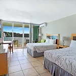 Lindbergh Bay Hotel