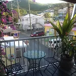 Cruz Bay Boutique Hotel
