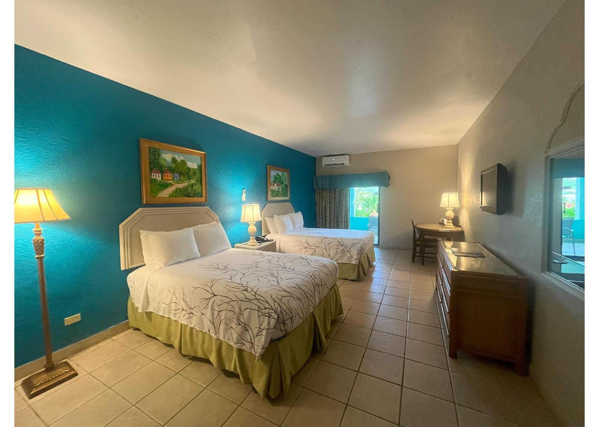 Resort Lindbergh Bay