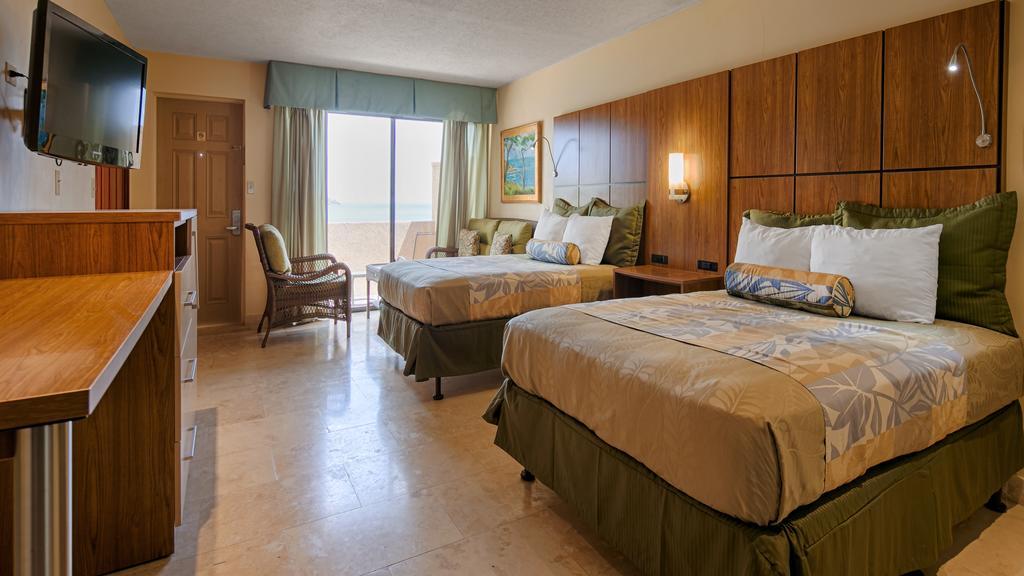 Resort Lindbergh Bay 3*