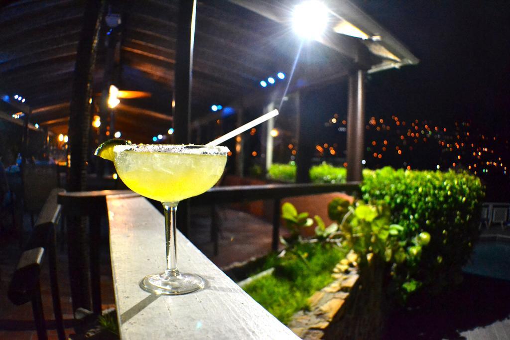 Lindbergh Bay Resort